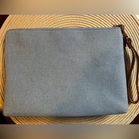 Talbots Floral Embroidered Denim Wrislet Clutch - like new! - Picture 4 of 10